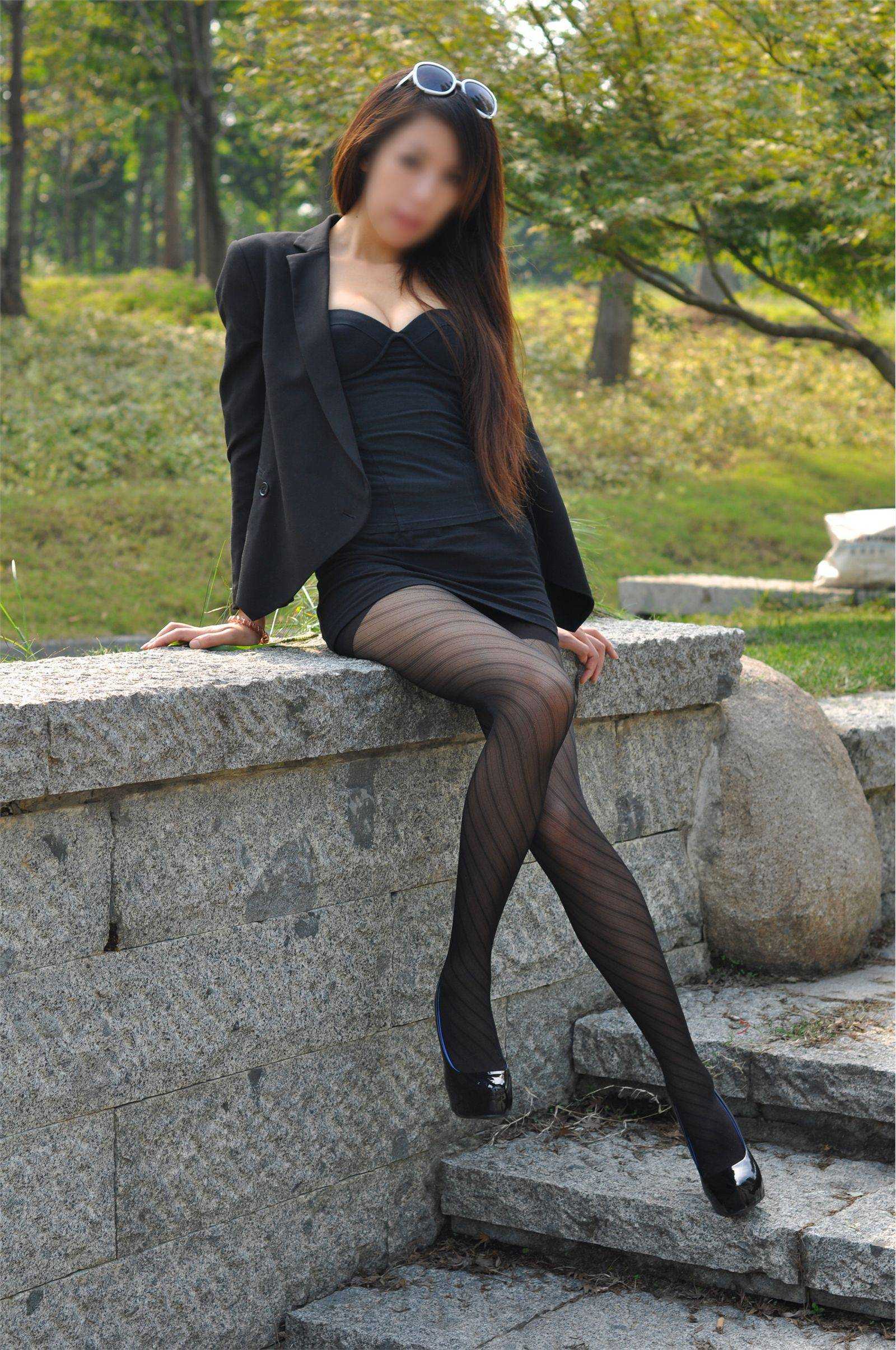 丝间舞VIP NO.354-黑色斜条纹丝袜 职业装