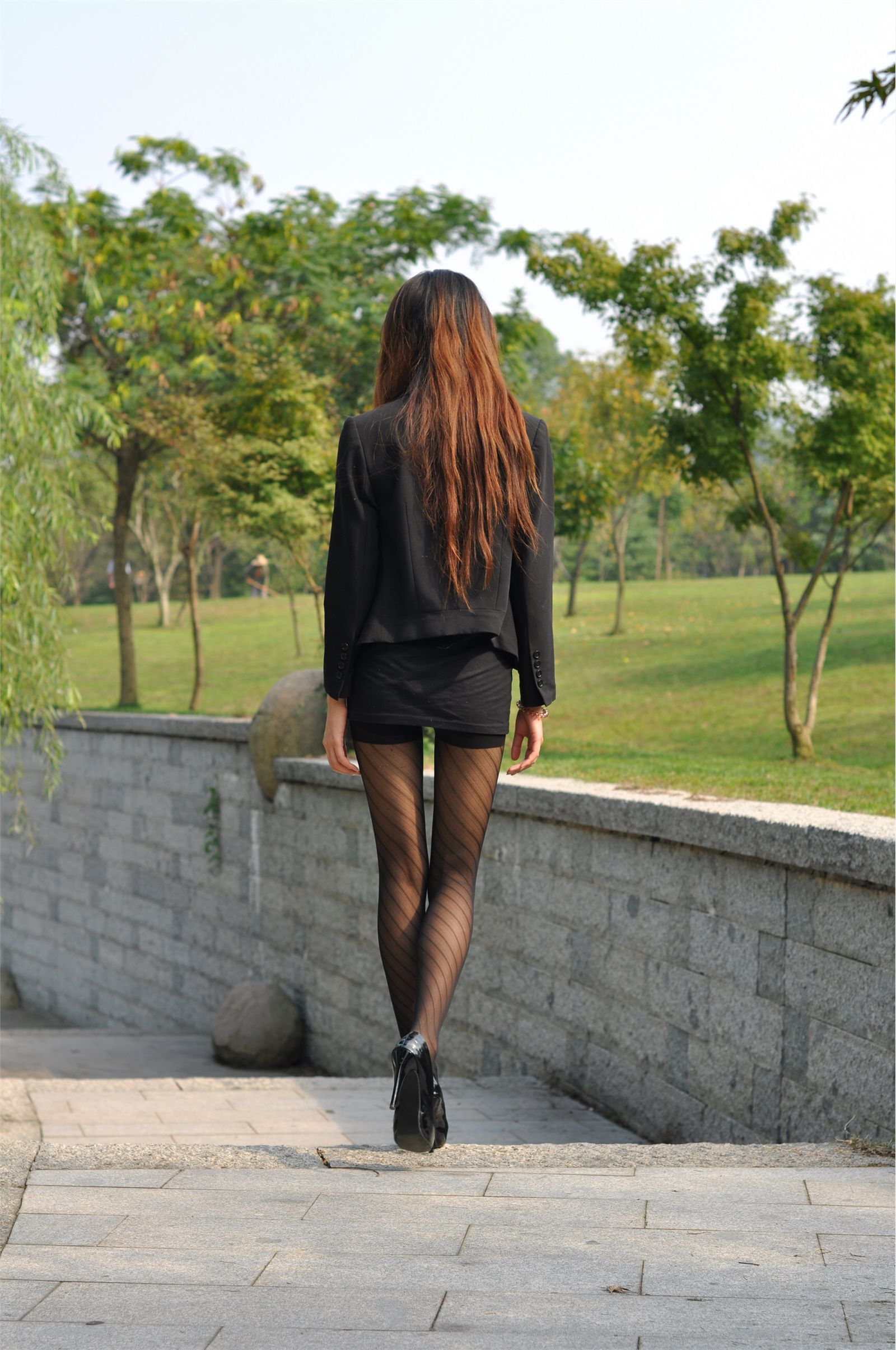 丝间舞VIP NO.354-黑色斜条纹丝袜 职业装