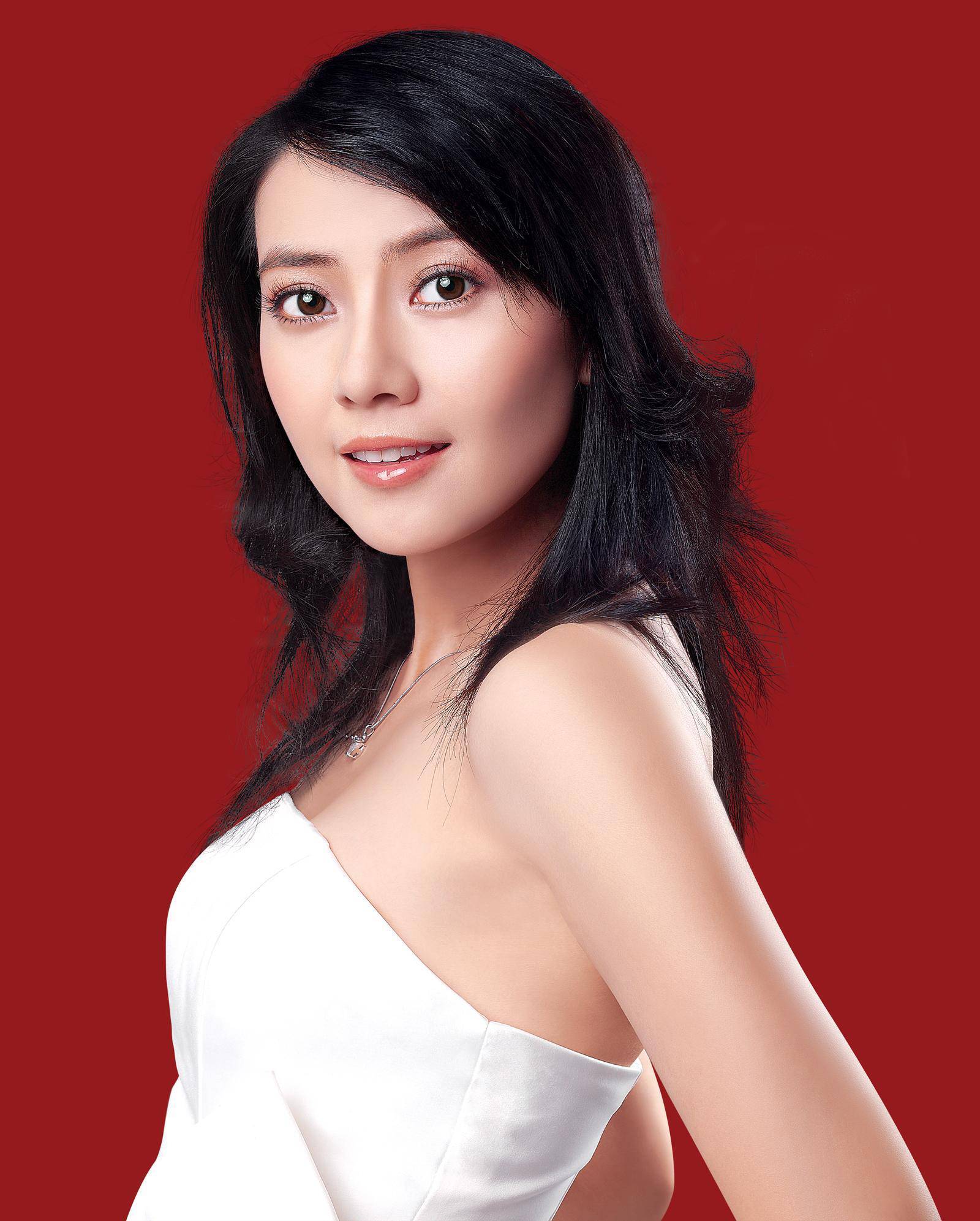 美丽女神 影视明星 清嘴女孩 高圆圆