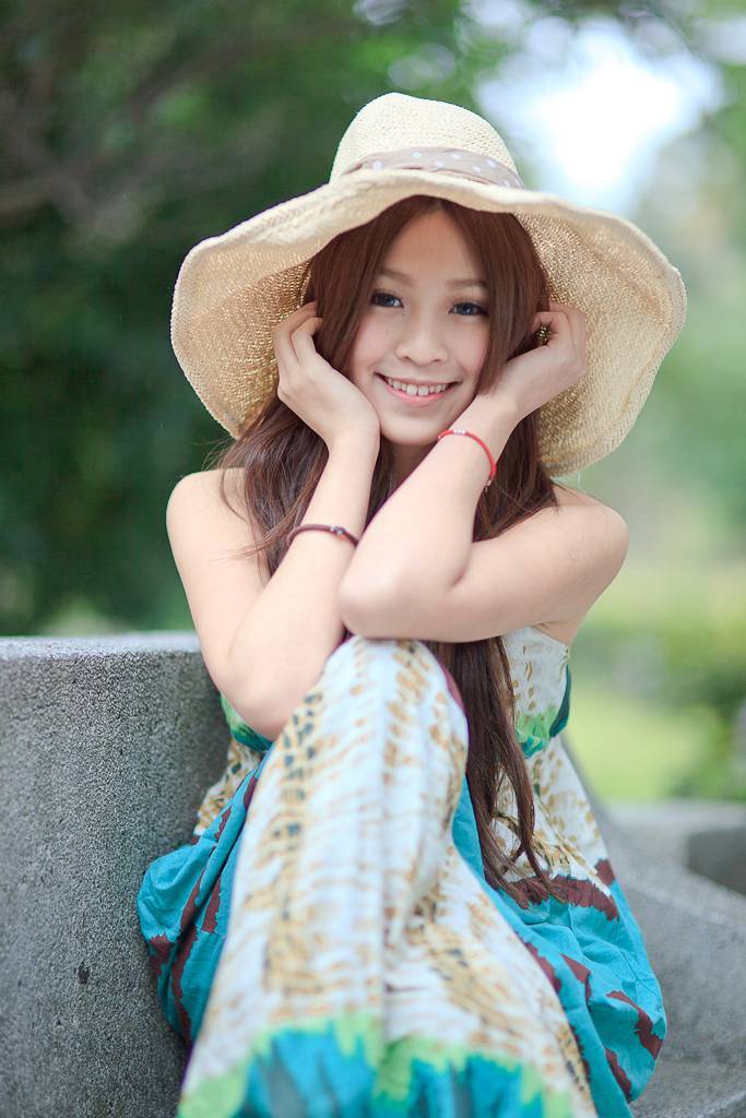 [黑丝吧] 2013.12.16 内部分享--模特小鹿