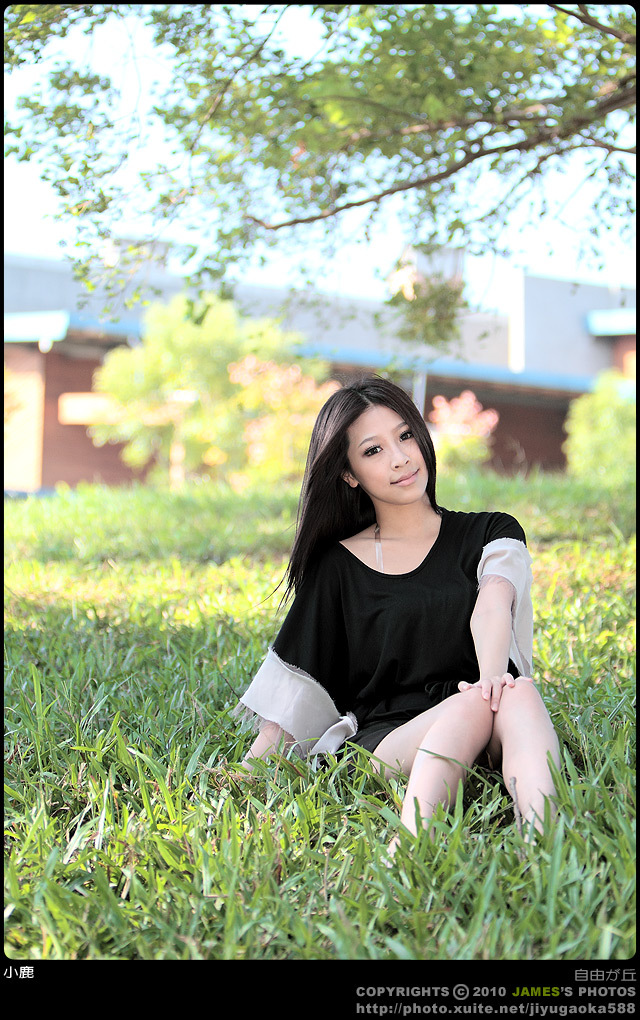 [黑丝吧] 2013.12.16 内部分享--模特小鹿