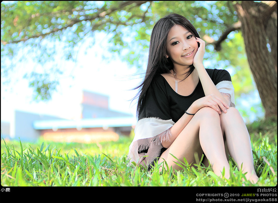 [黑丝吧] 2013.12.16 内部分享--模特小鹿