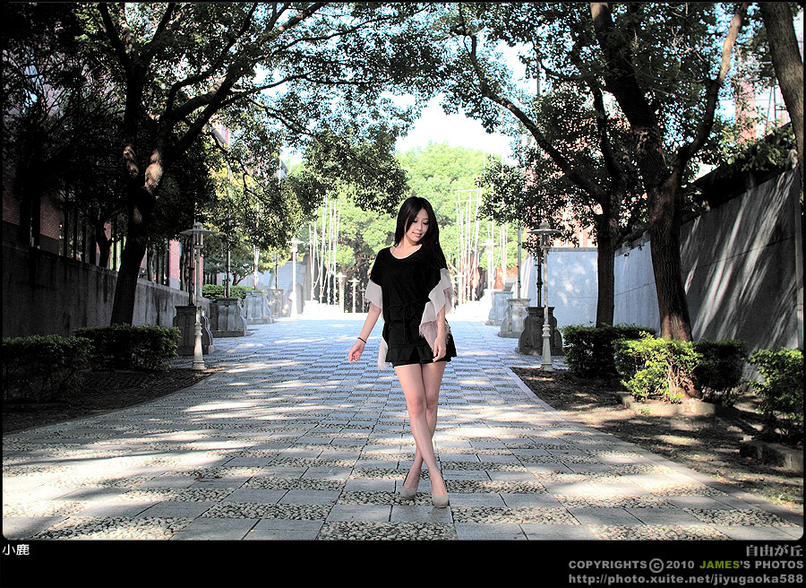 [黑丝吧] 2013.12.16 内部分享--模特小鹿