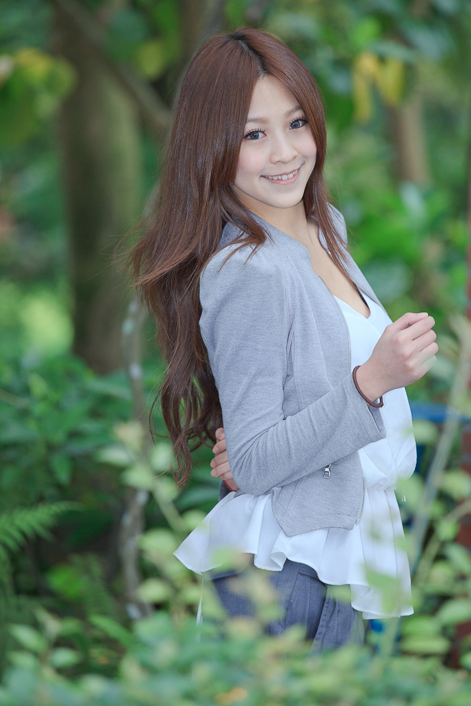 [黑丝吧] 2013.12.16 内部分享--模特小鹿