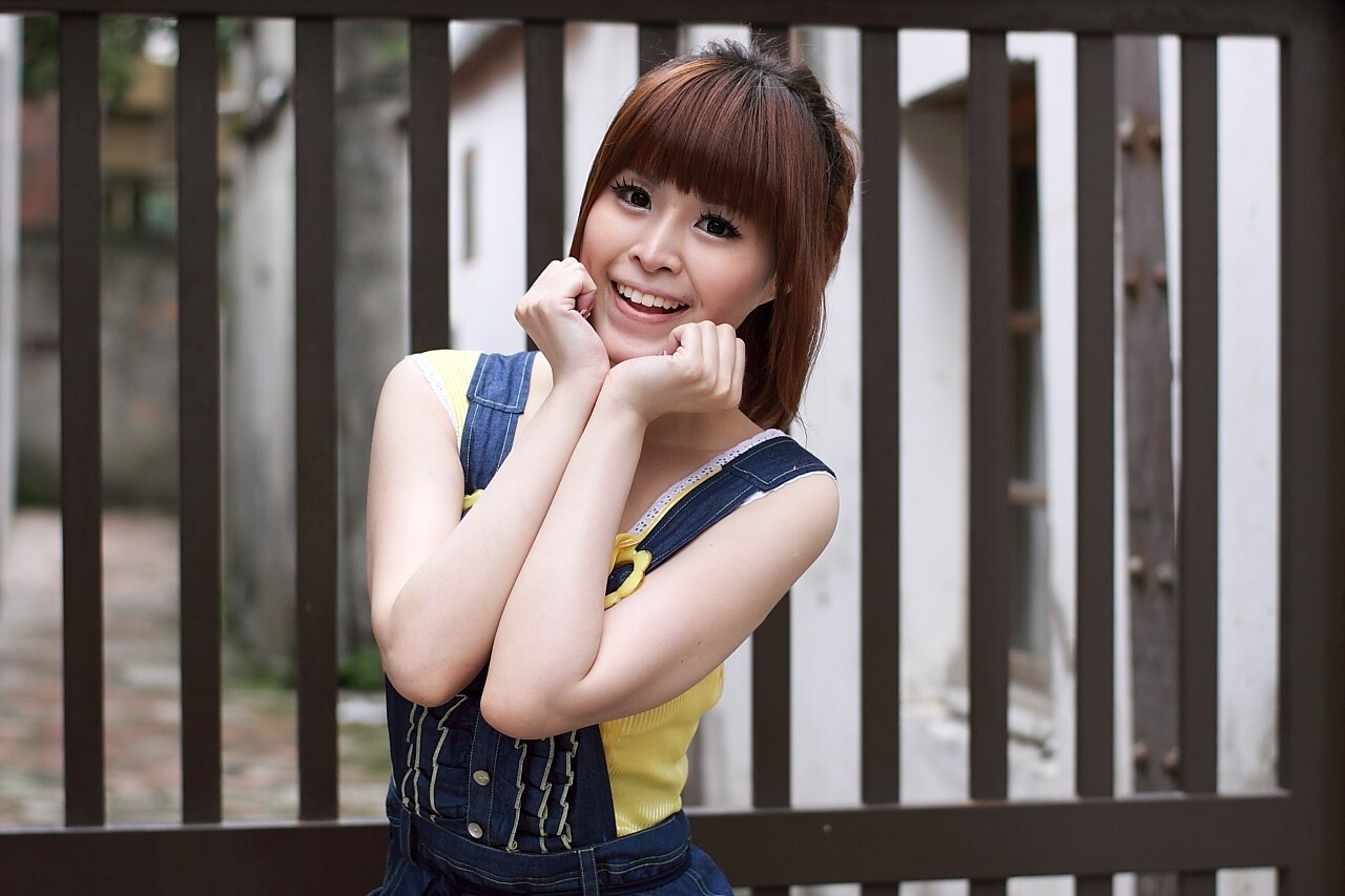 精品美女模特写真之台湾外拍模特白白