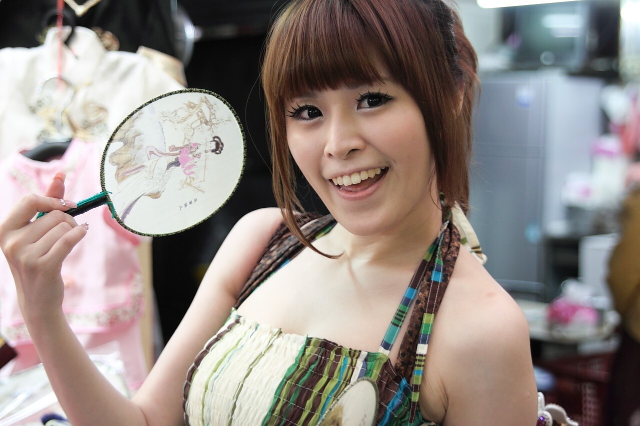 精品美女模特写真之台湾外拍模特白白