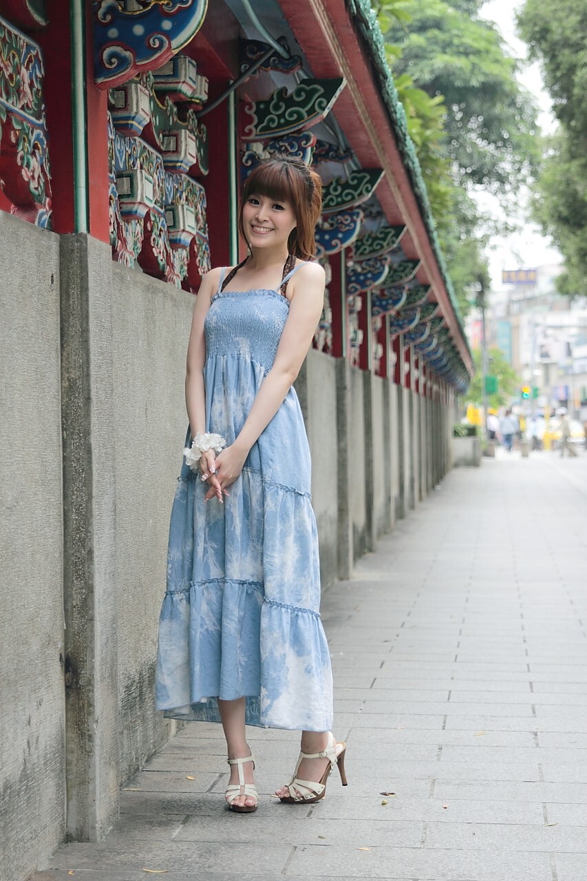 精品美女模特写真之台湾外拍模特白白