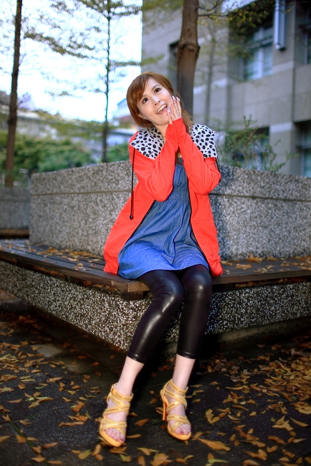 精品美女模特写真之台湾外拍模特白白