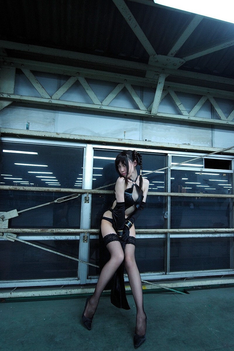 [网络收集] 2013.09.02 性感的格斗黑丝女孩