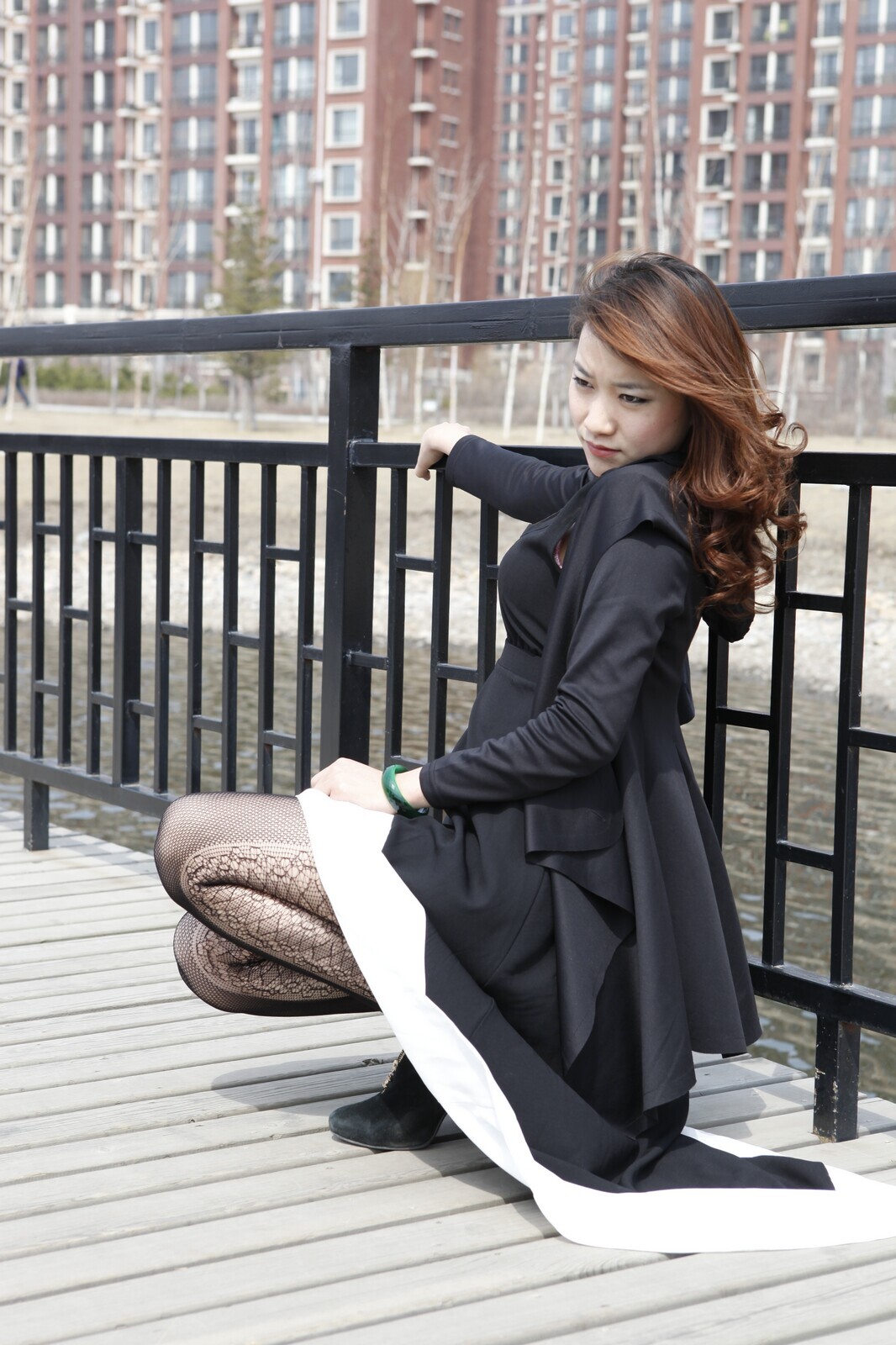 [网络收集] 2013.12.08 黑裙花纹丝袜 妖娆性感欲罢不能