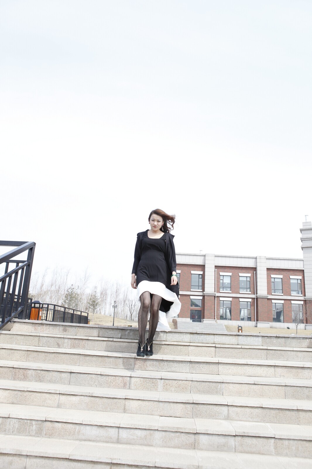 [网络收集] 2013.12.08 黑裙花纹丝袜 妖娆性感欲罢不能