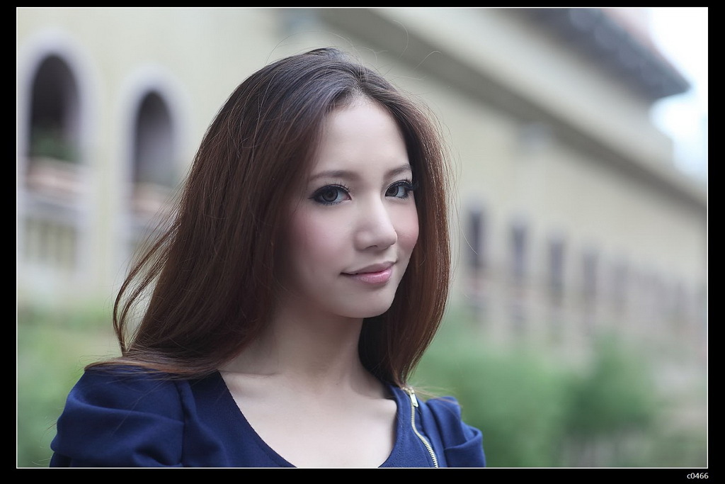 [黑丝吧] 2013.12.15 内部分享--模特林采缇