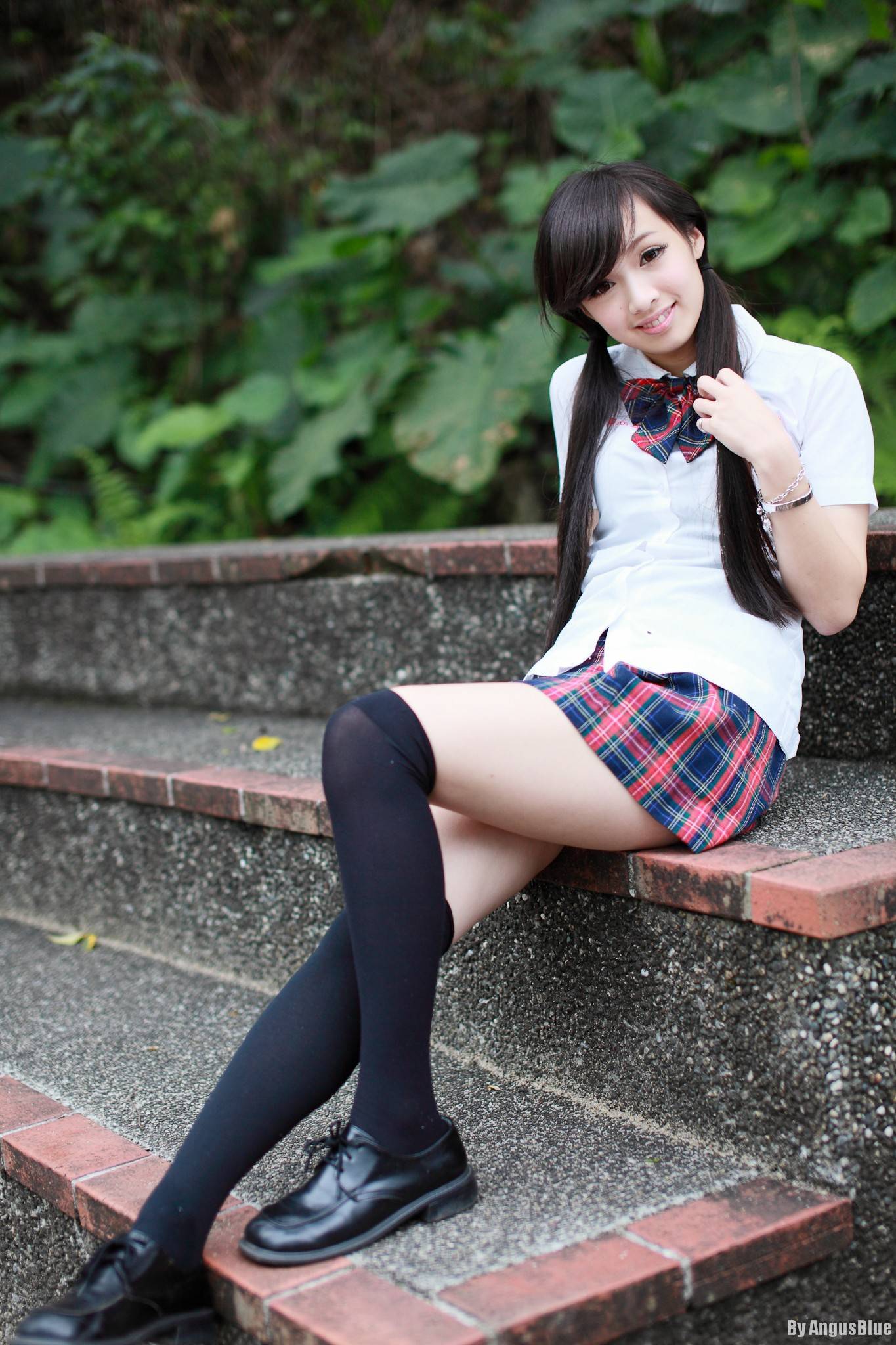 [黑丝吧] 2013.12.15 内部分享--模特林采缇