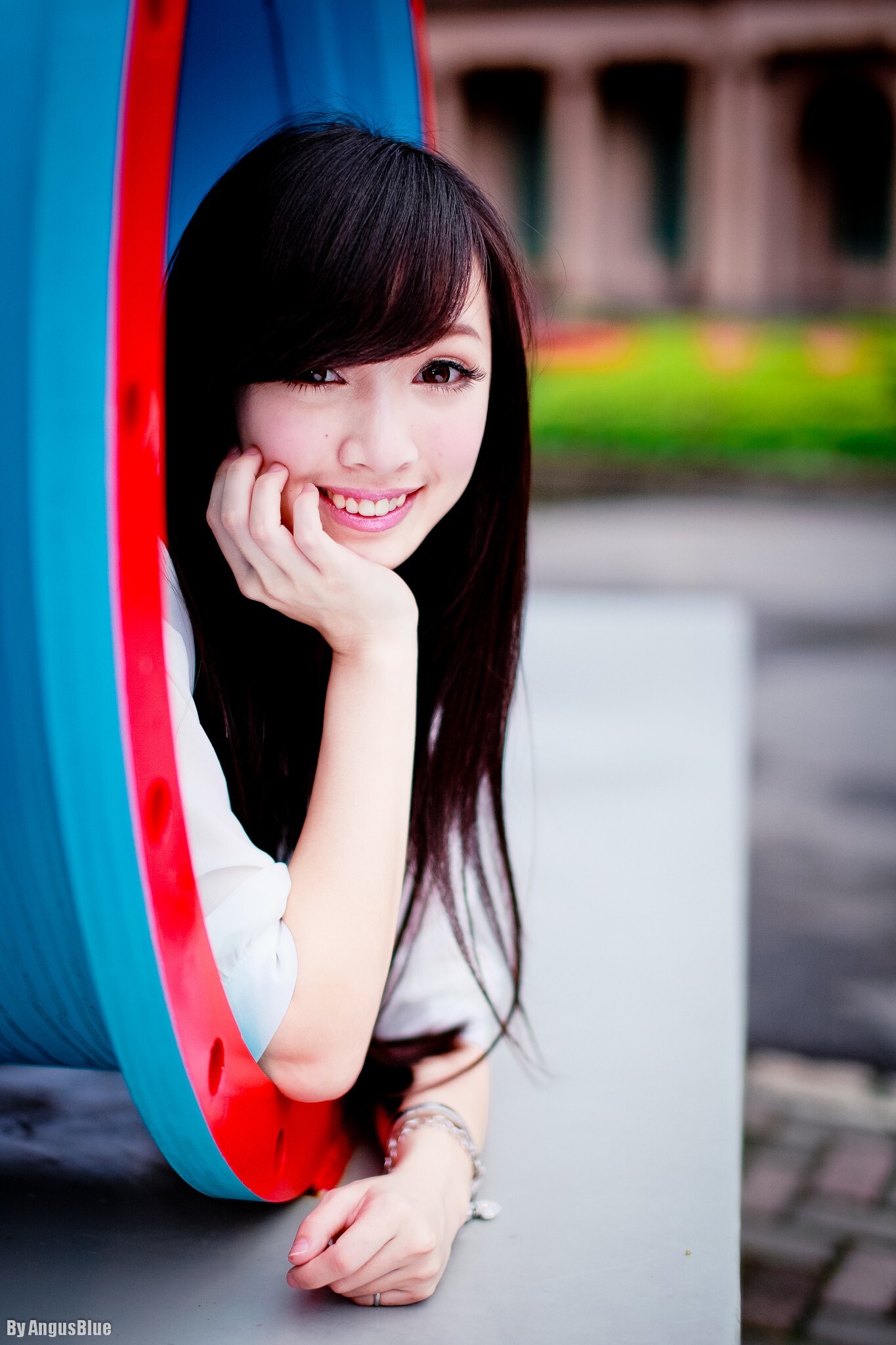 [黑丝吧] 2013.12.15 内部分享--模特林采缇