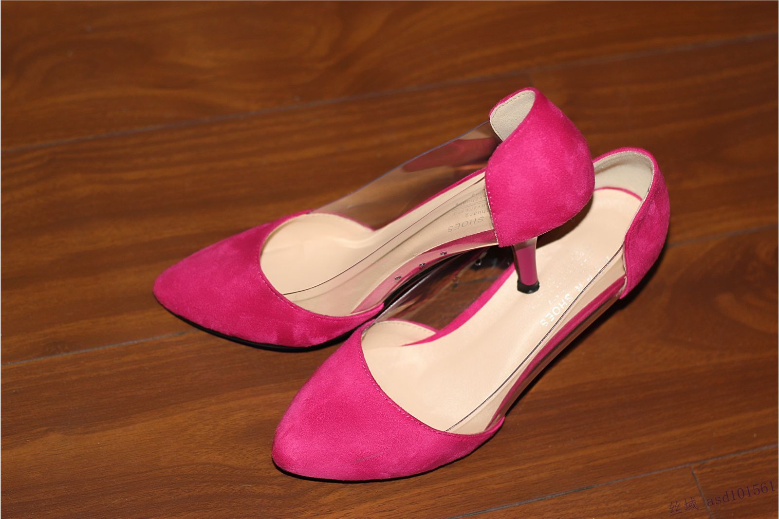 [网络收集] 2013.09.06 有点怀念这双美腿