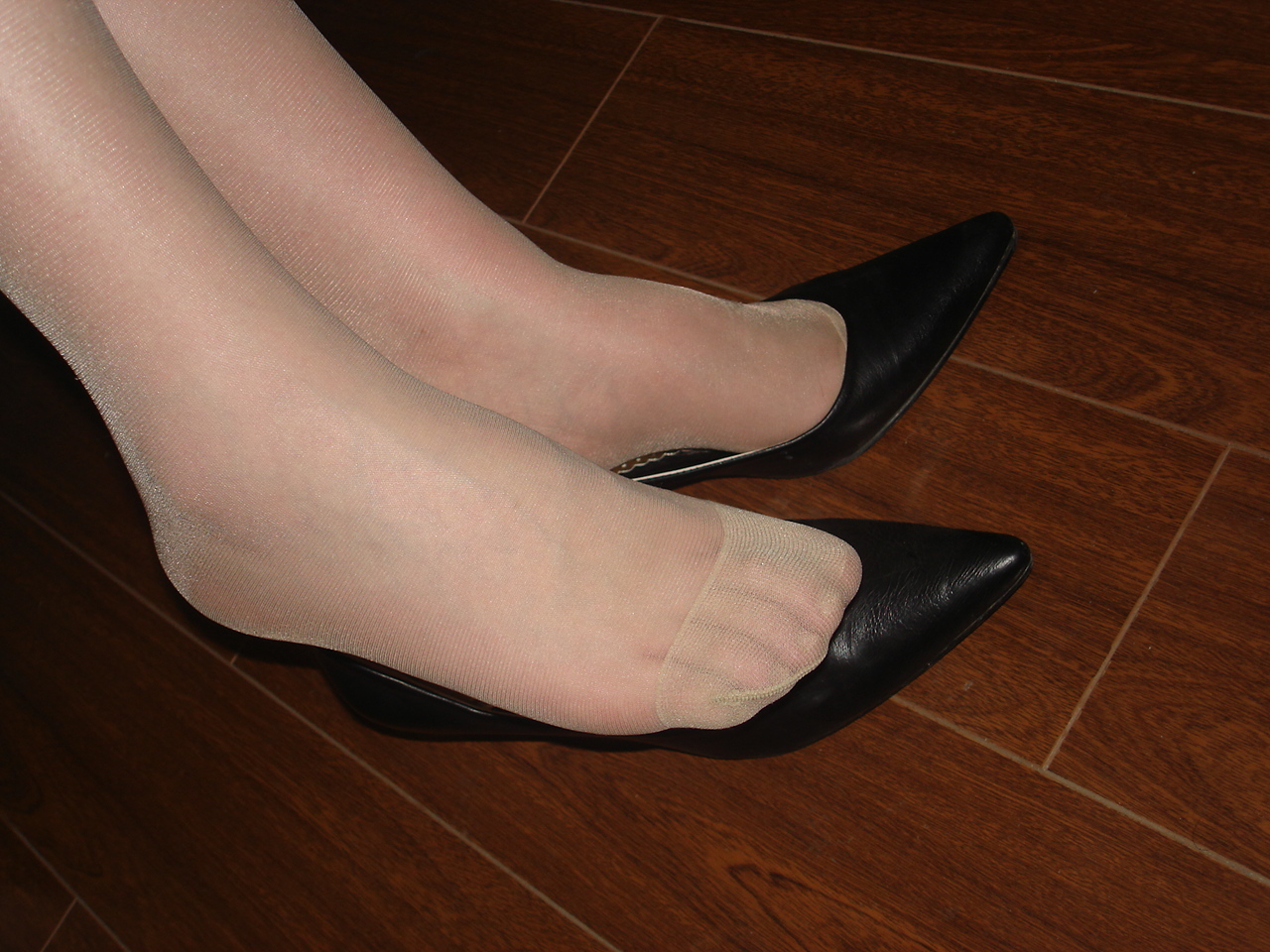 [网络收集] 2013.10.19 黑高肉丝特写