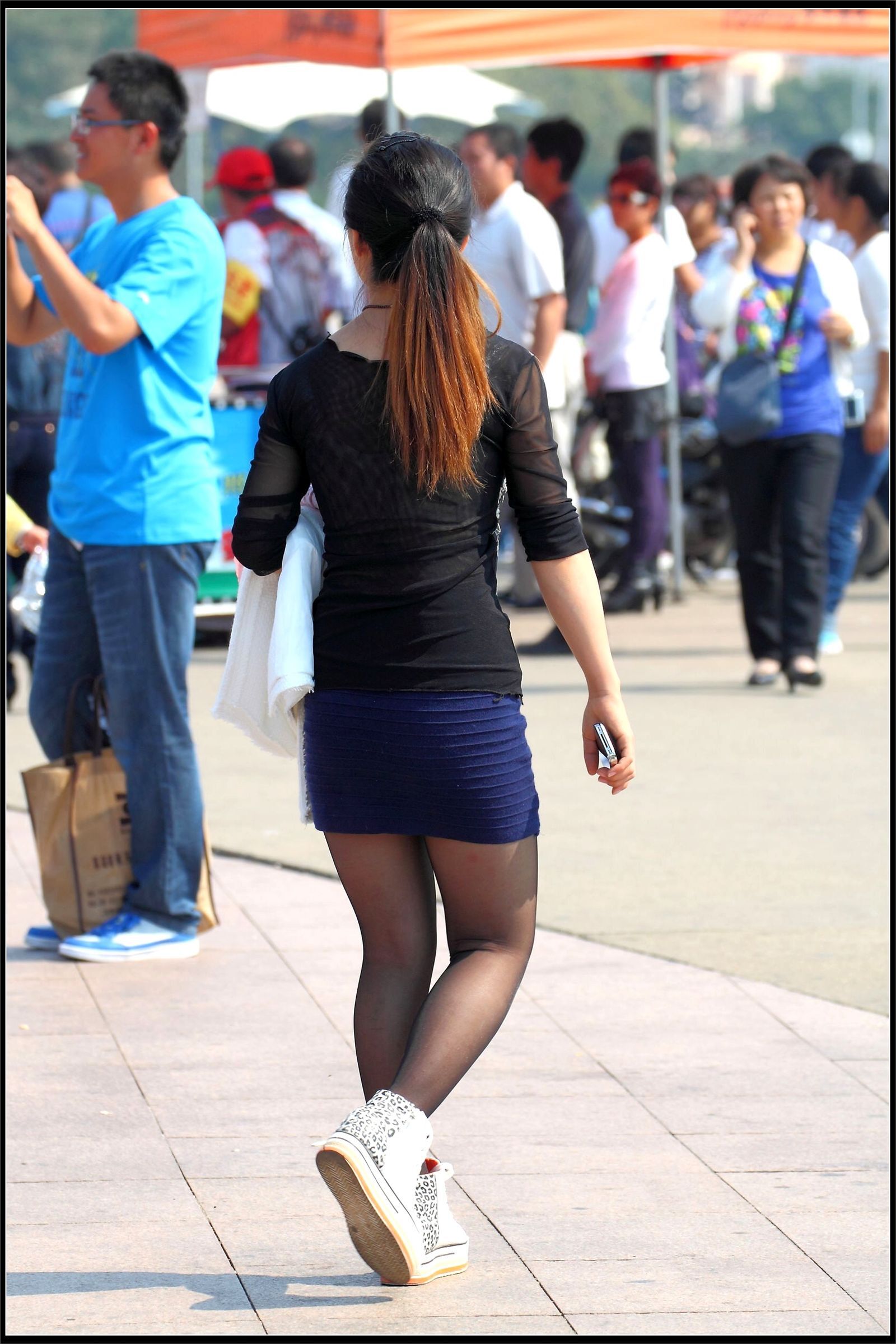 原创街拍丝袜美女042