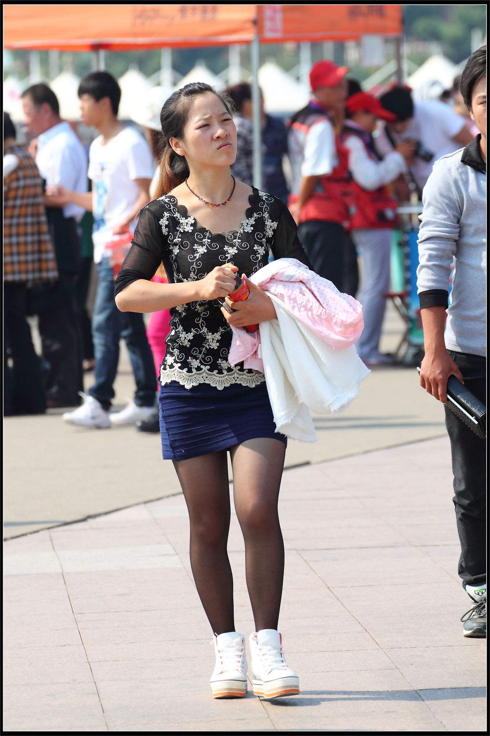 原创街拍丝袜美女042