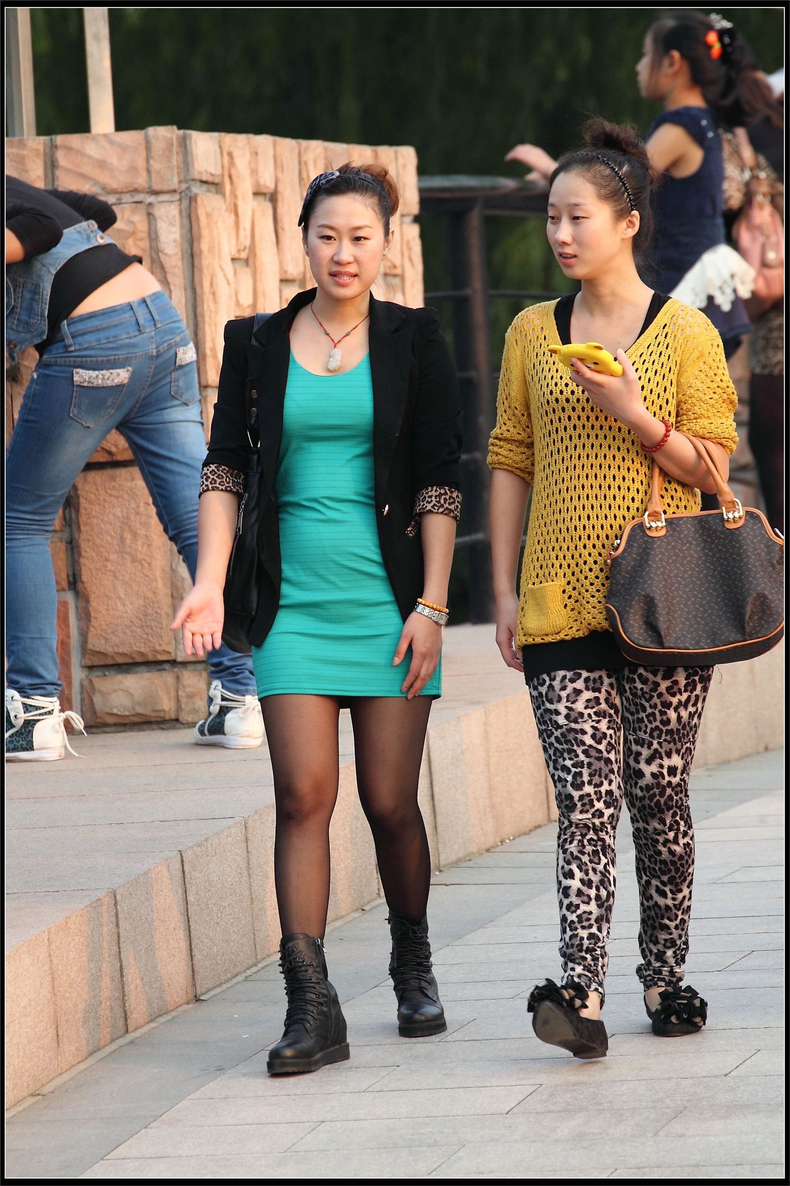 原创街拍丝袜美女043