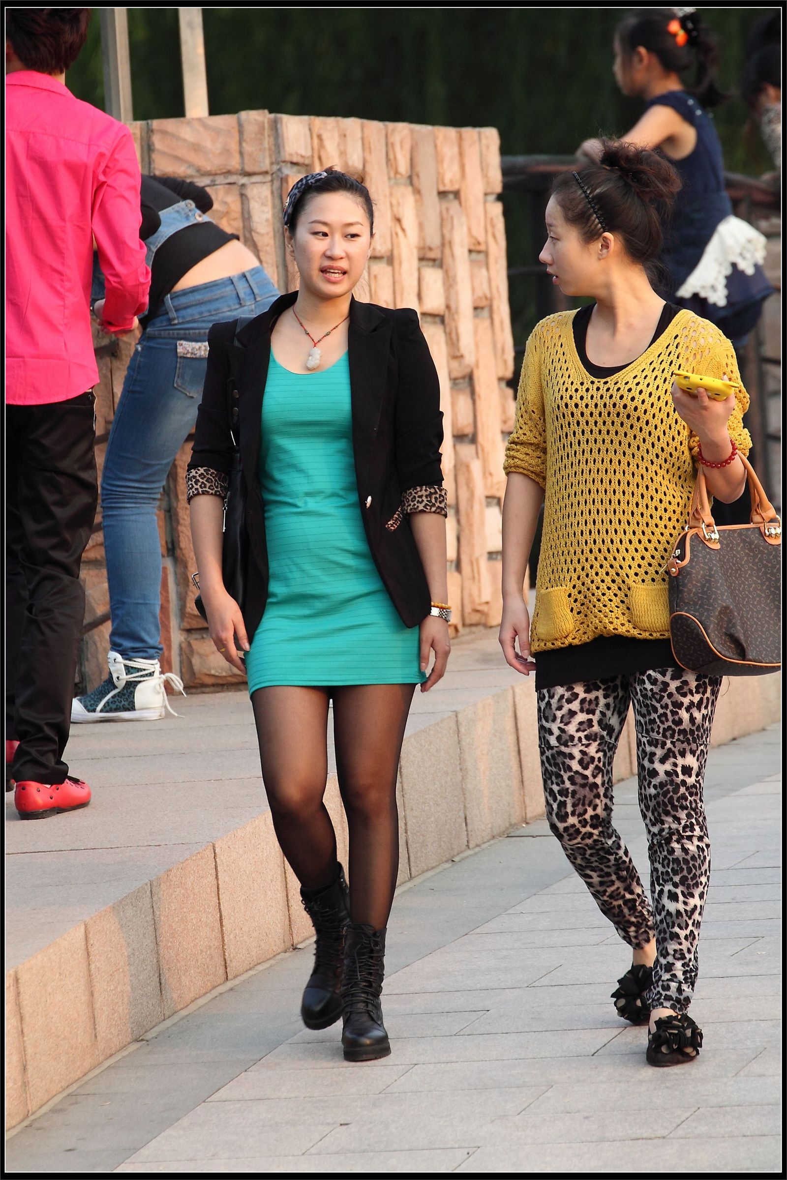 原创街拍丝袜美女043