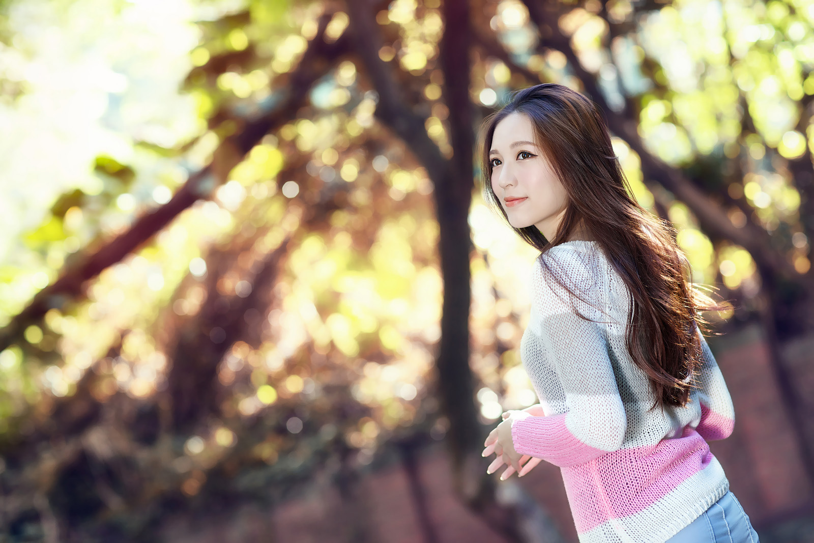 邻家女孩唐筠乔桃园