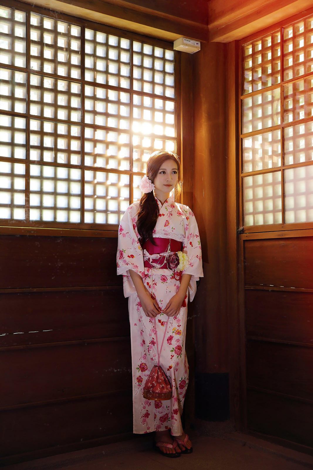 邻家女孩唐筠乔桃园