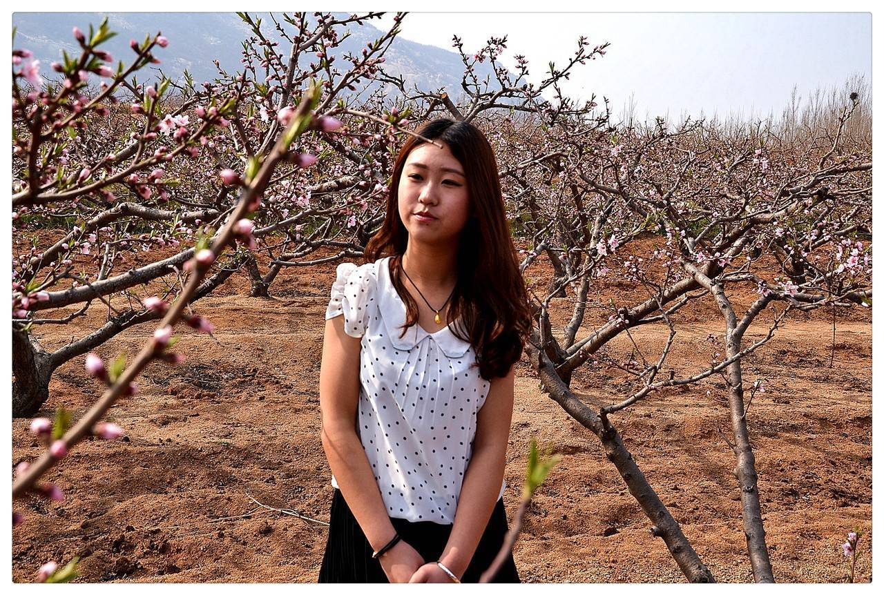 [网络收集] 2013.09.15 桃花依旧笑春风，丝袜是亮点