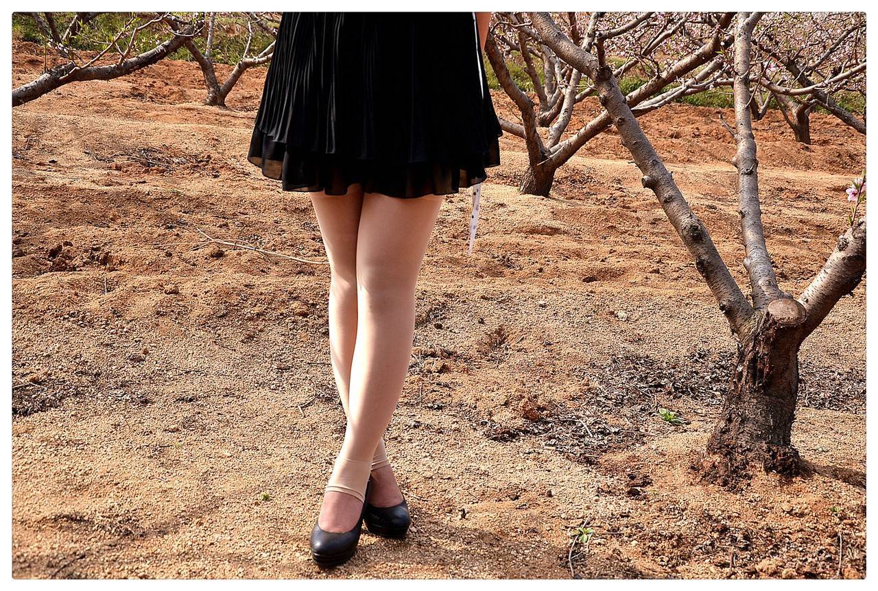 [网络收集] 2013.09.15 桃花依旧笑春风，丝袜是亮点