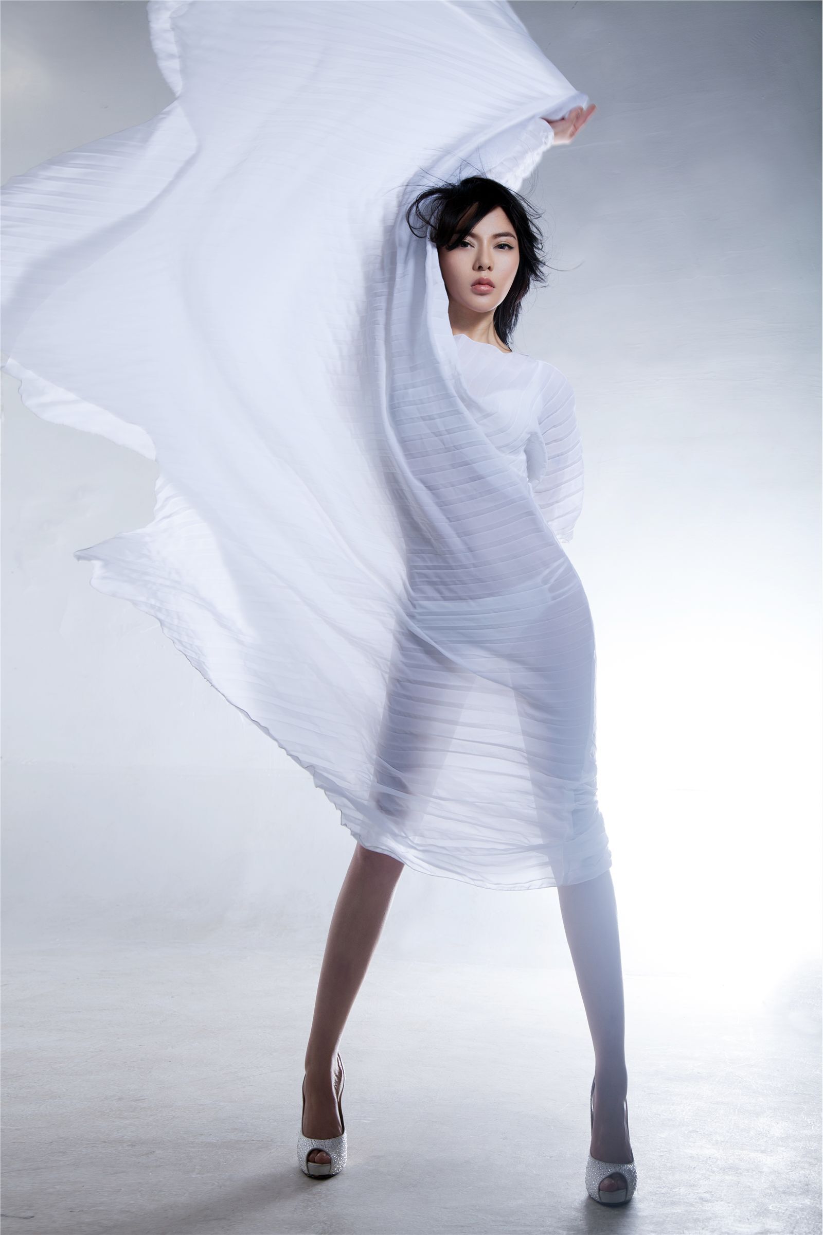 [推女郎] 2013.11.24 TuiGirl No.14 冯雨芝