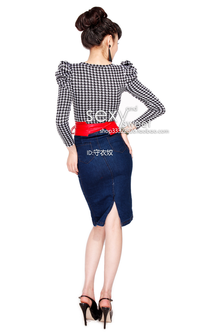 [网络收集] 2013.12.24 夜店女翘臀细腿系列1