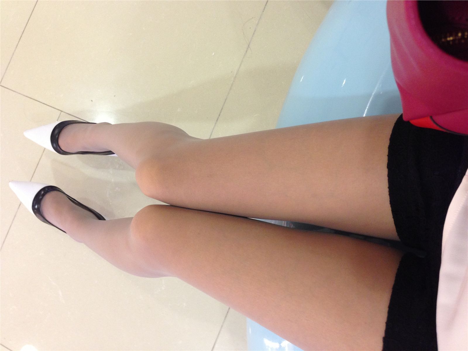 网络红人微博女神-御姐很哀伤