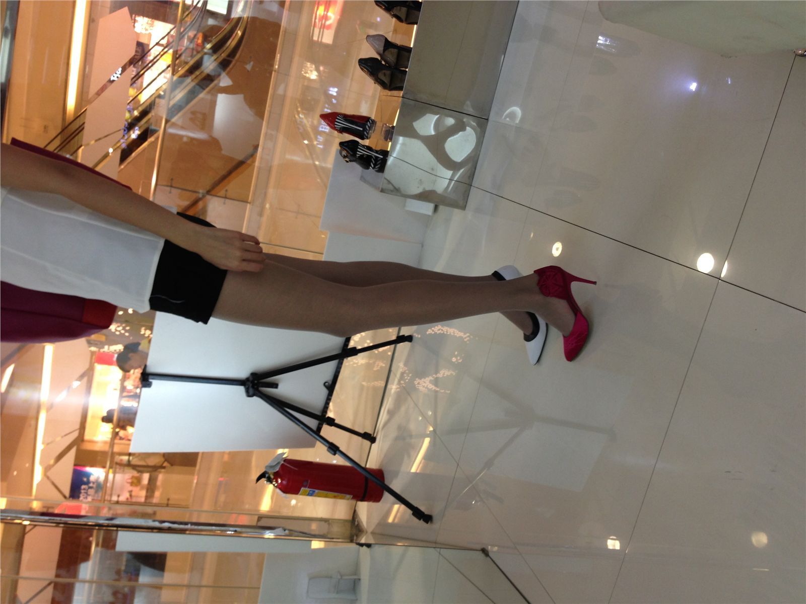 网络红人微博女神-御姐很哀伤