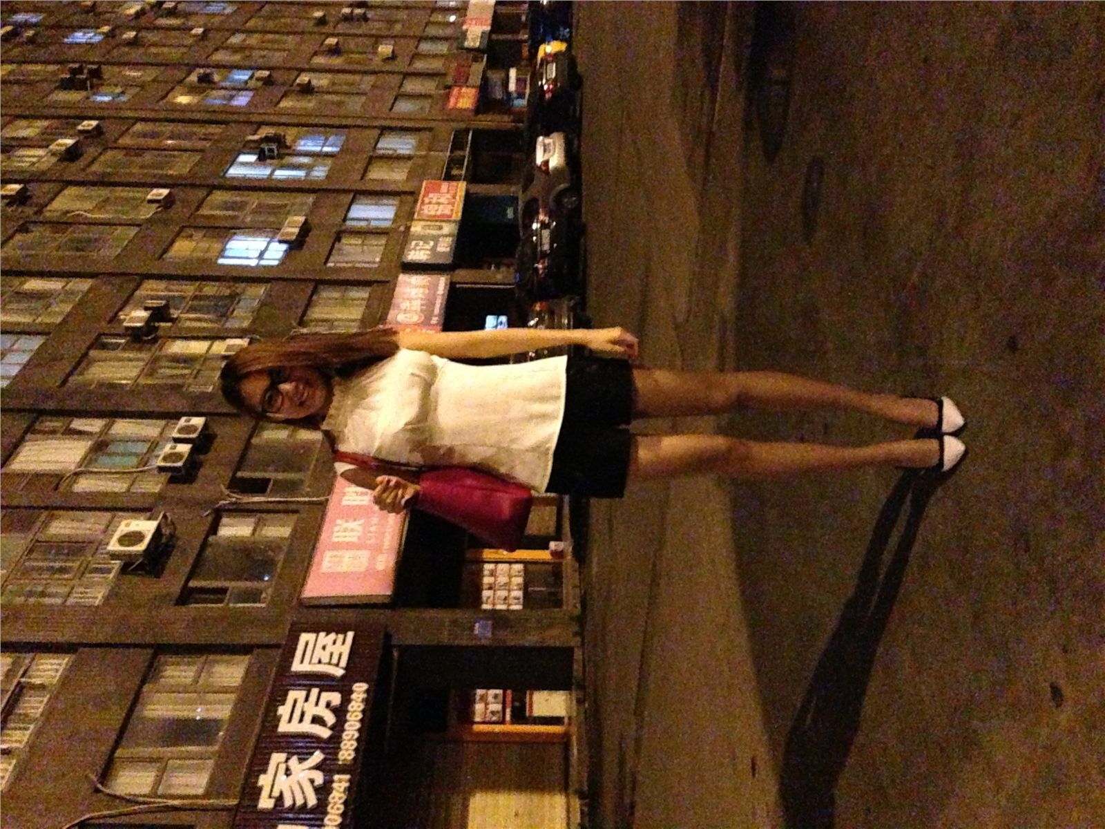 网络红人微博女神-御姐很哀伤