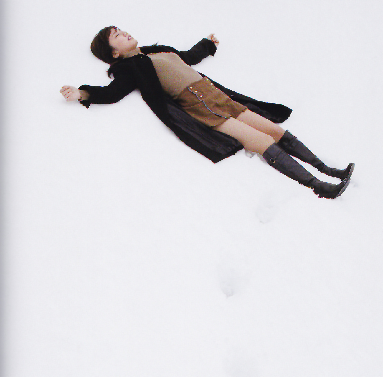 [唯美写真] 真野恵里菜 Erina Mano《Manodate》