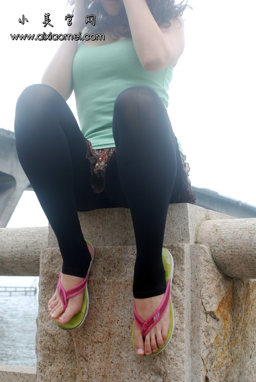 小美 VIP套图 街头力作之雨后的珠江