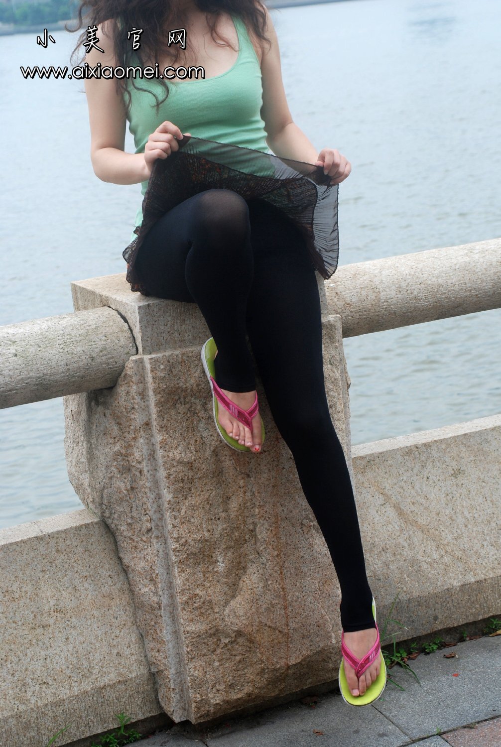 小美 VIP套图 街头力作之雨后的珠江