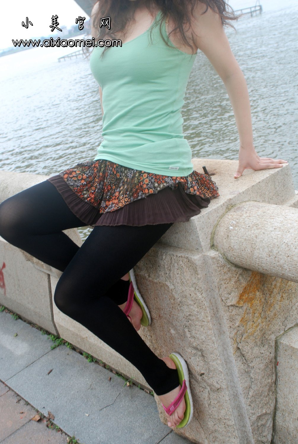 小美 VIP套图 街头力作之雨后的珠江