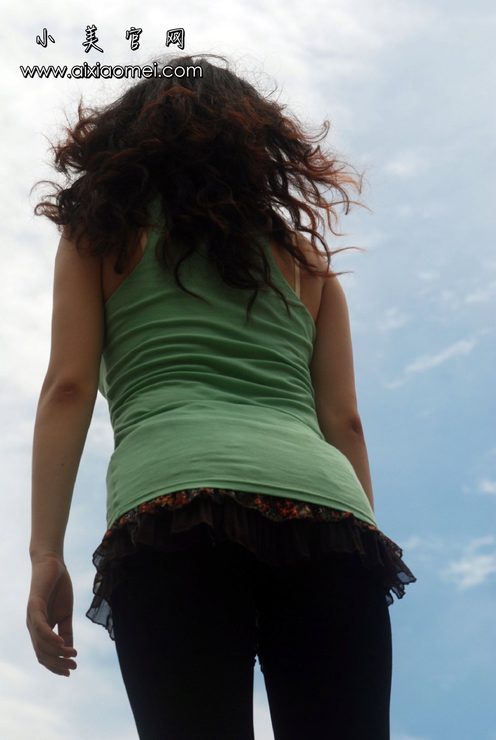 小美 VIP套图 街头力作之雨后的珠江