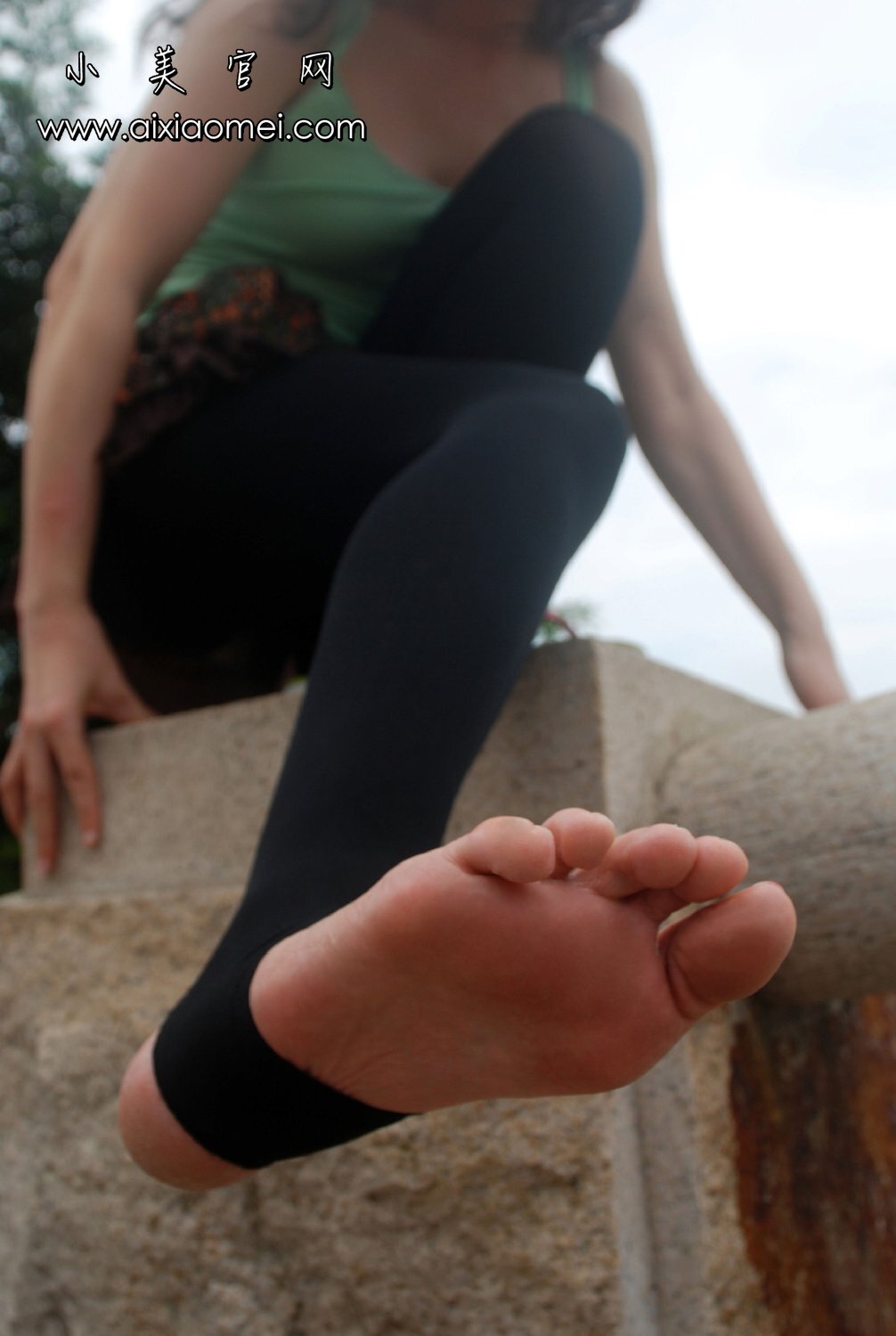 小美 VIP套图 街头力作之雨后的珠江