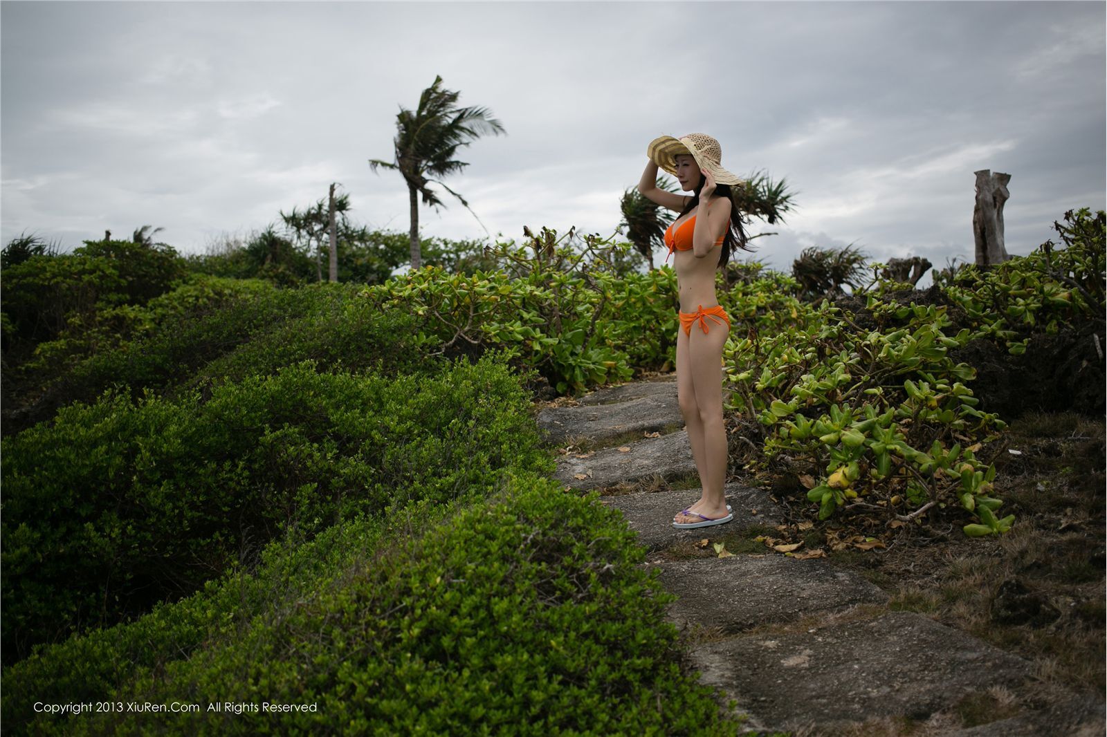 [秀人] 2013.10.11 NO.0028 小小白思宜