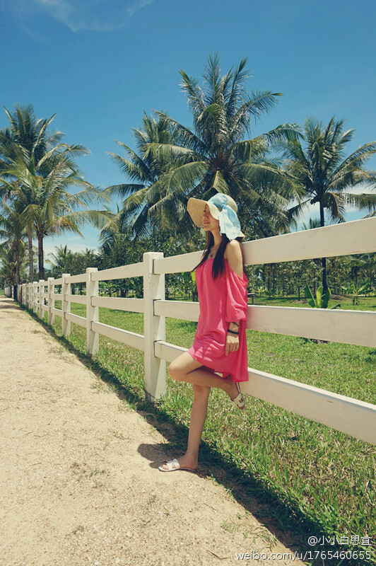 秀人网尤物模特小小白思宜生活照