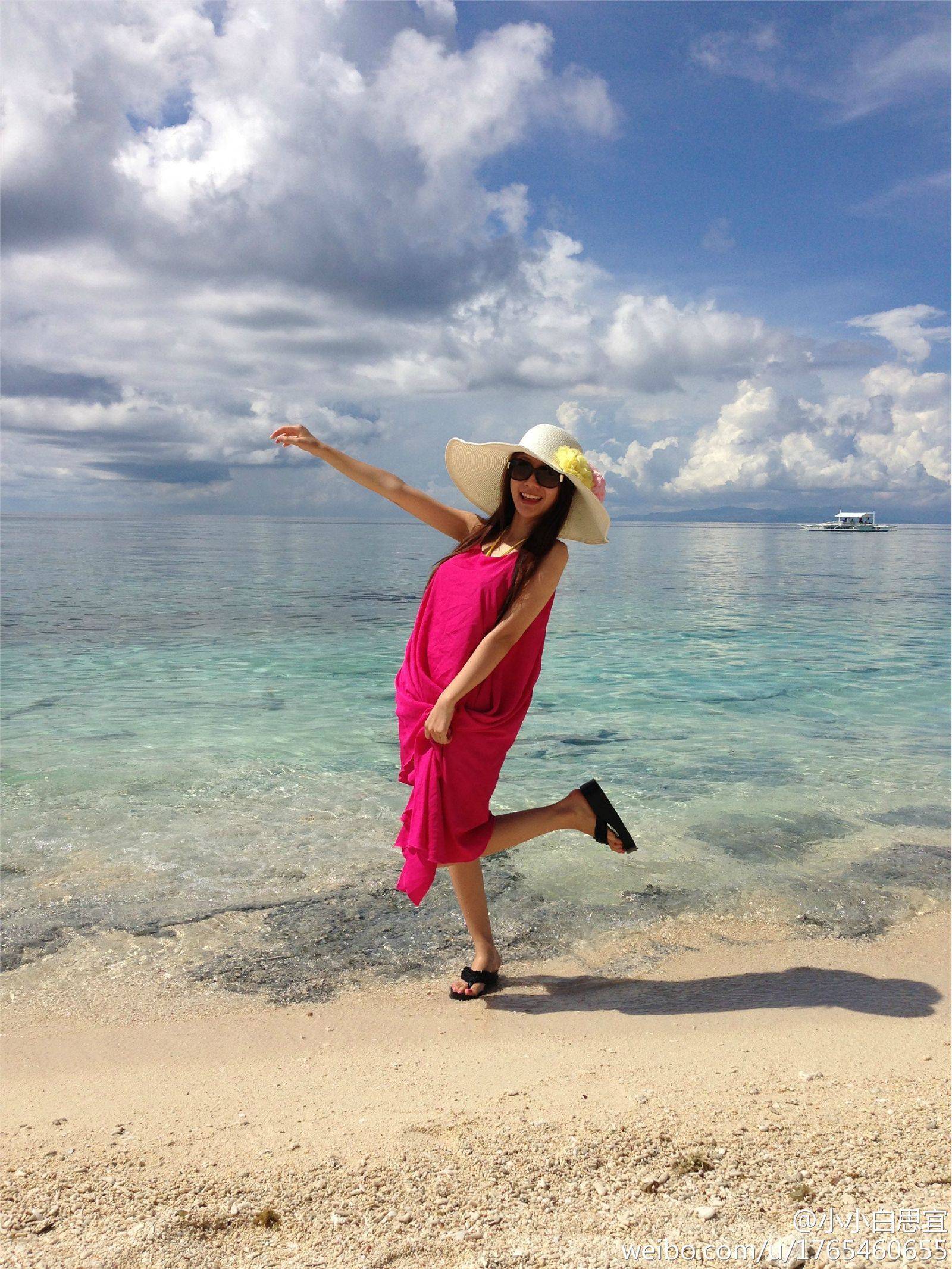 秀人网尤物模特小小白思宜生活照