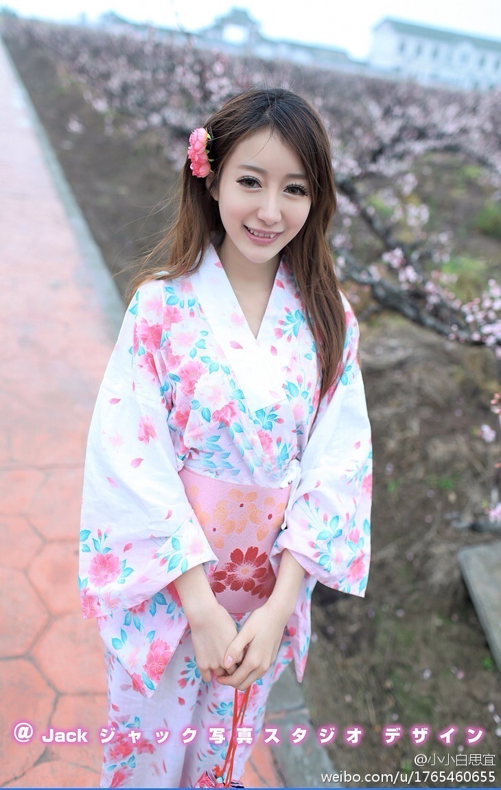 秀人网尤物模特小小白思宜生活照