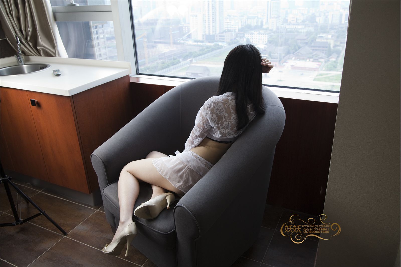 妖妖VIP套图 白衣秋水 2011.08.03免费vip套图