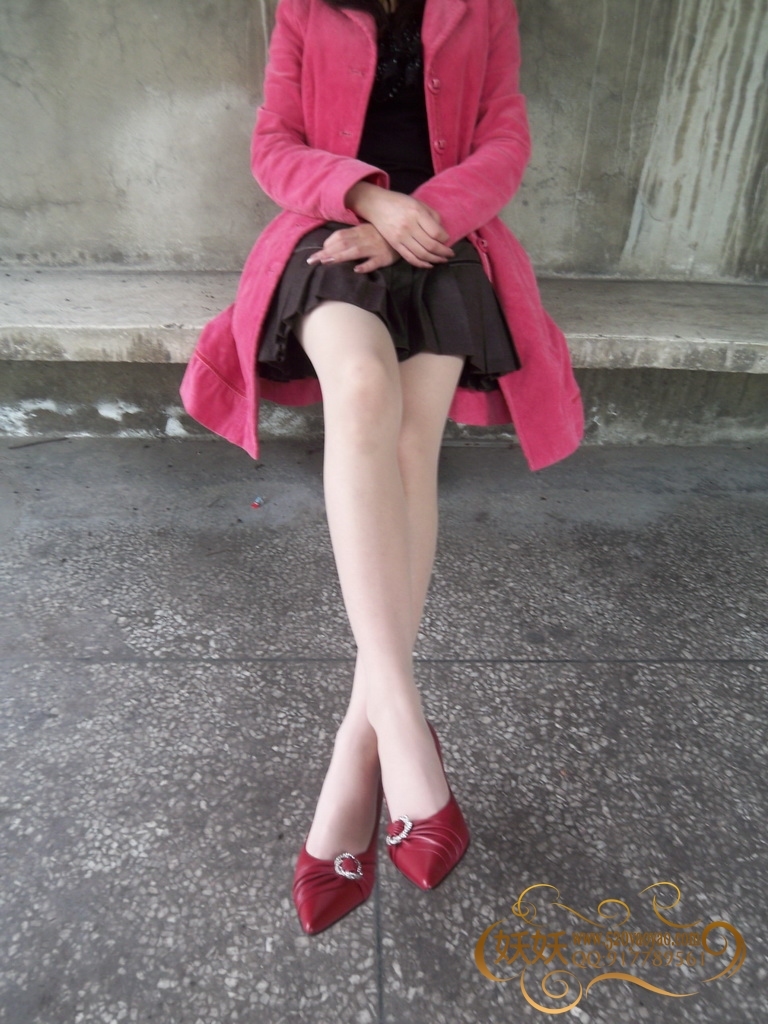 踏青 [妖妖]VIP无水印高清套图系列