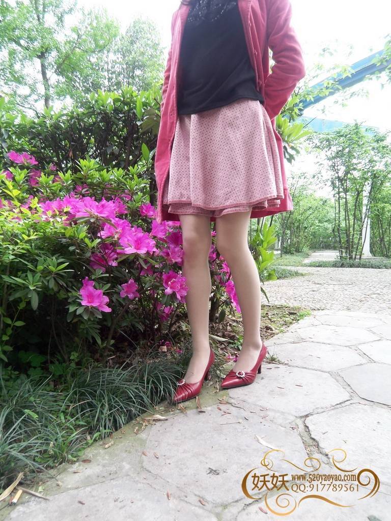 踏青 [妖妖]VIP无水印高清套图系列