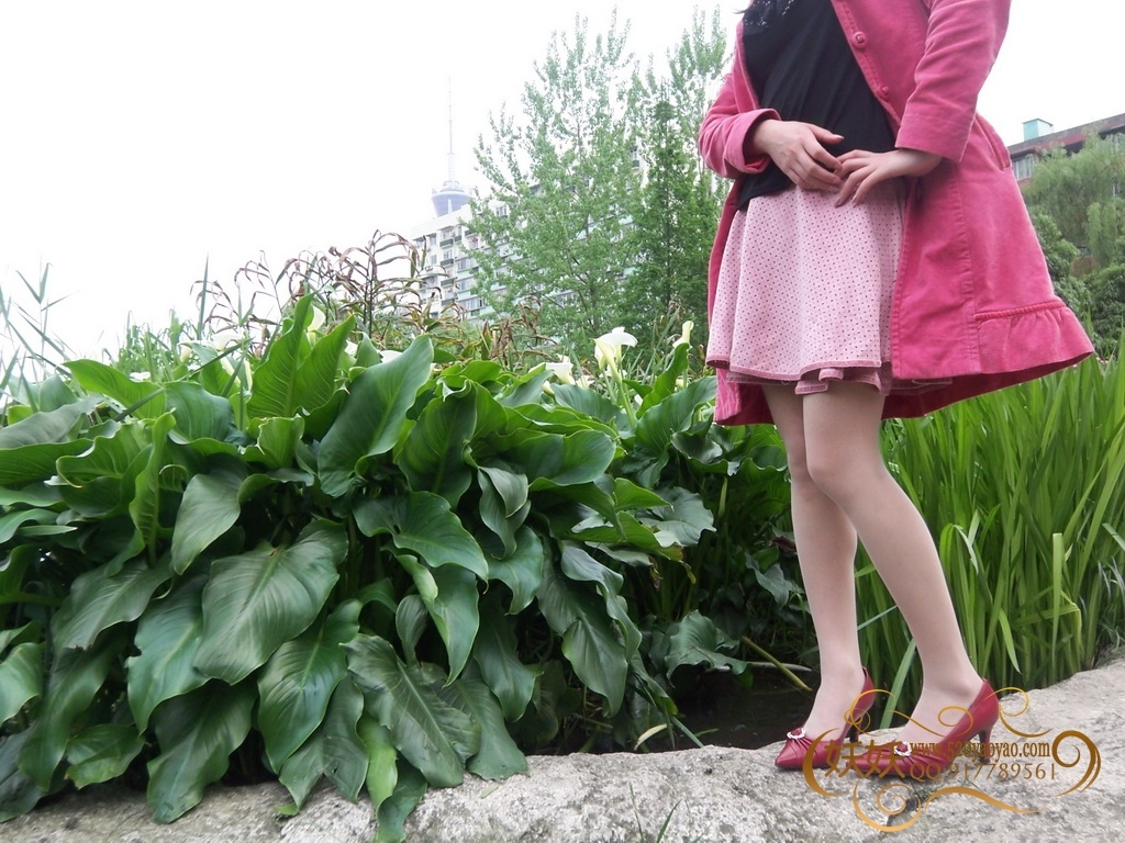 踏青 [妖妖]VIP无水印高清套图系列