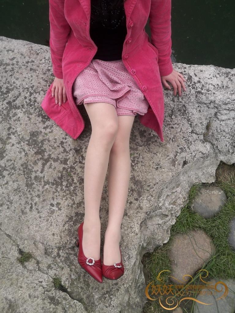 踏青 [妖妖]VIP无水印高清套图系列