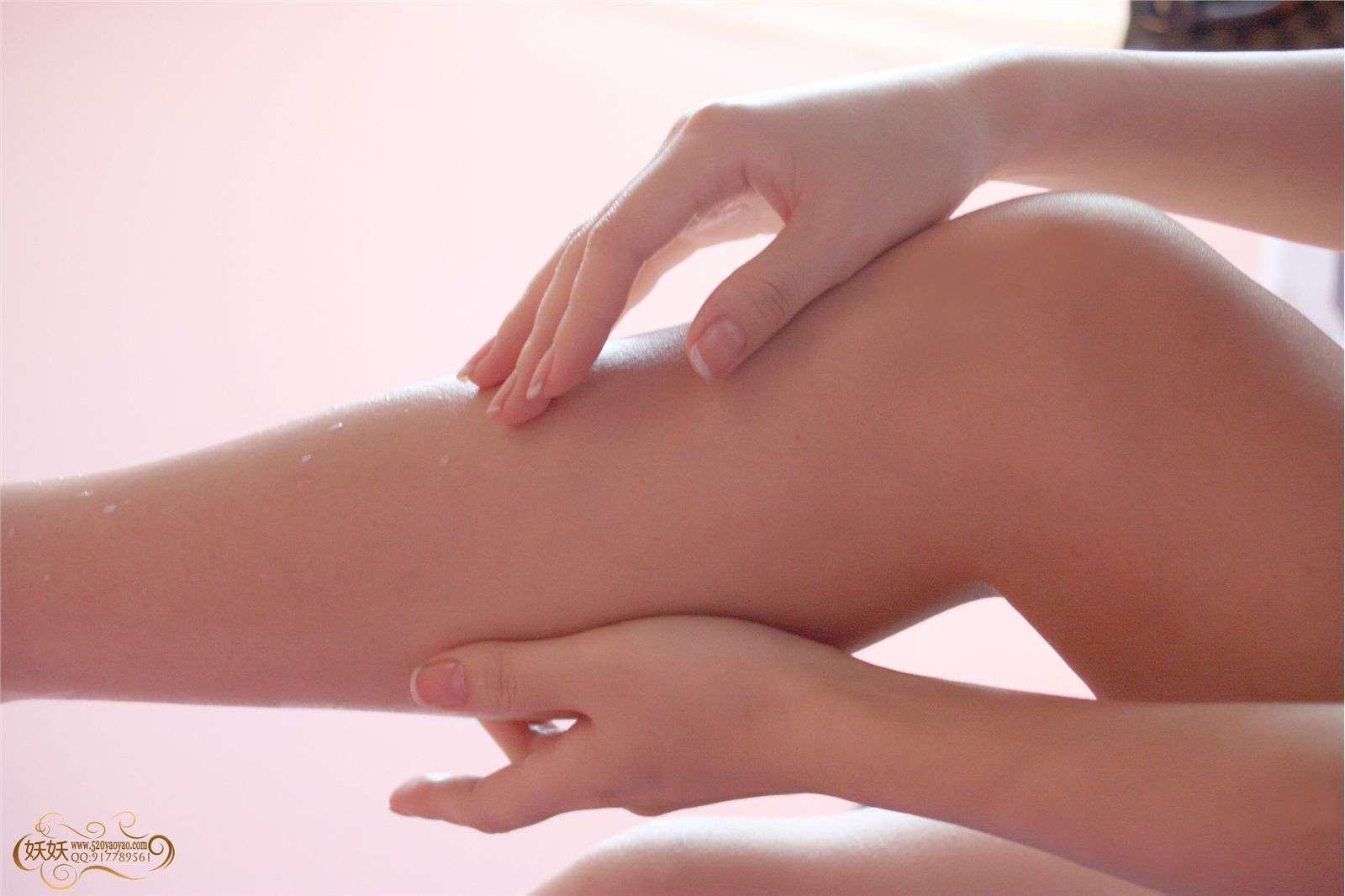 妖颜惑众-裸足大片 [妖妖]VIP无水印高清套图系列