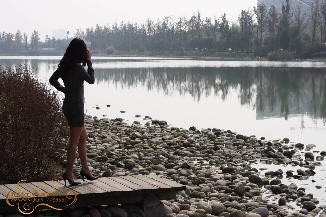 绿叶仙踪~A1外拍妖妖VIP套图